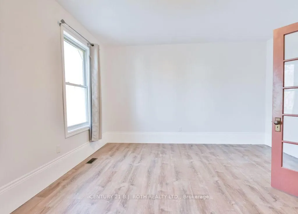 Photo 10 of 57 Penetang Street, Barrie, Codrington — HOMEH