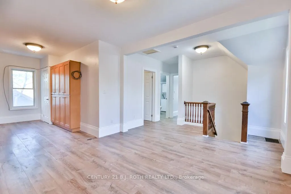 Photo 17 of 57 Penetang Street, Barrie, Codrington — HOMEH