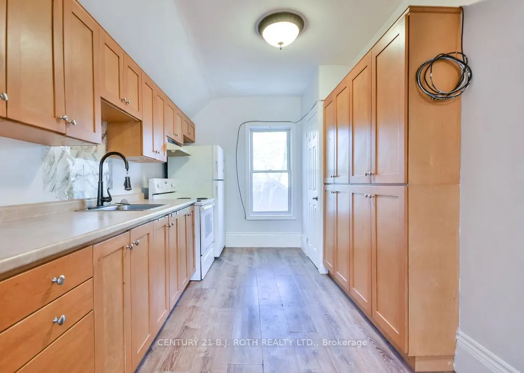 Photo 18 of 57 Penetang Street, Barrie, Codrington — HOMEH