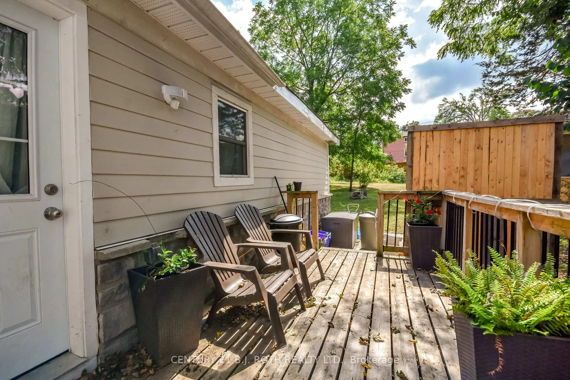 Photo 31 of 57 Penetang Street, Barrie, Codrington — HOMEH