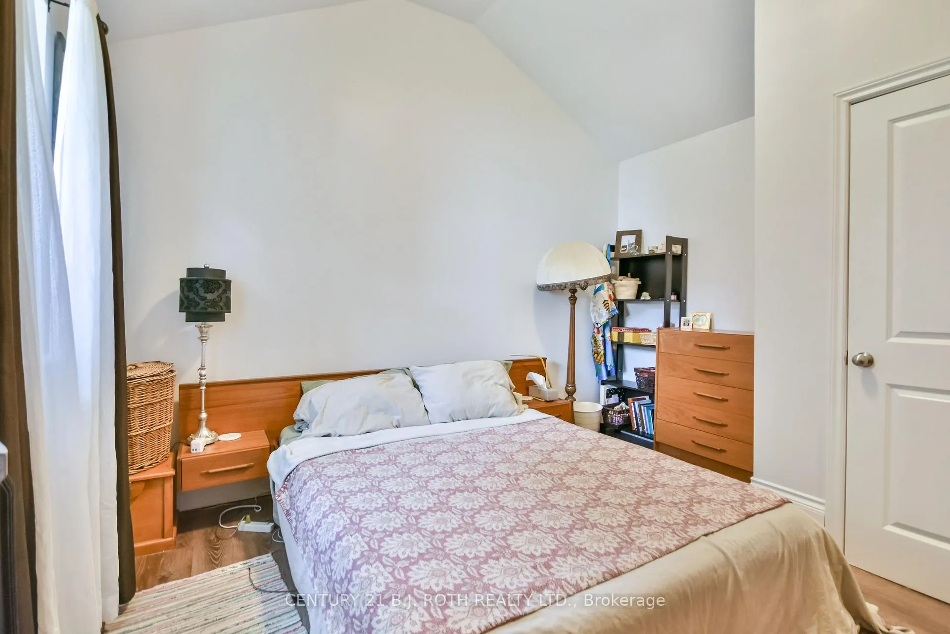 Photo 36 of 57 Penetang Street, Barrie, Codrington — HOMEH