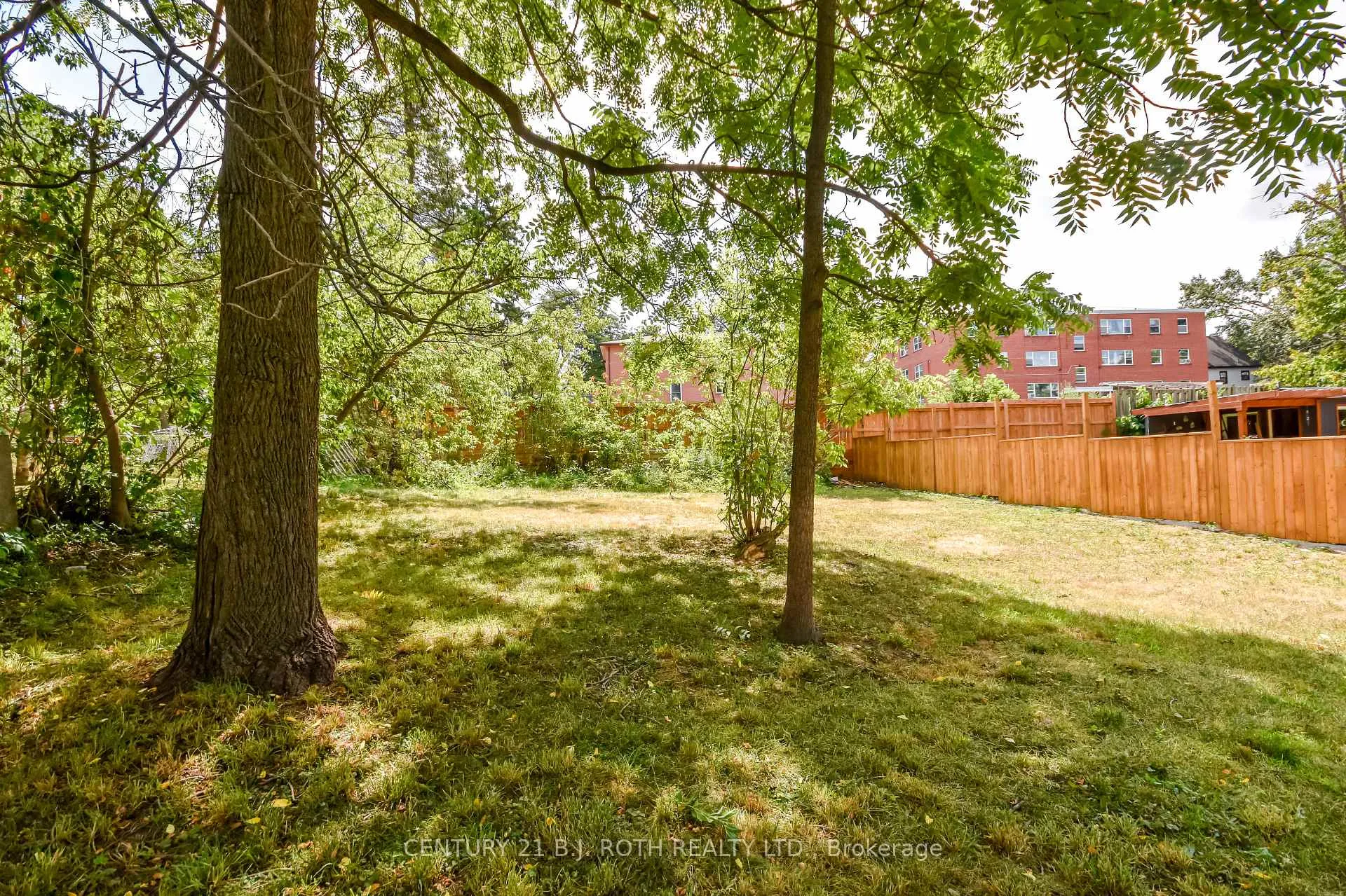 Photo 46 of 57 Penetang Street, Barrie, Codrington — HOMEH