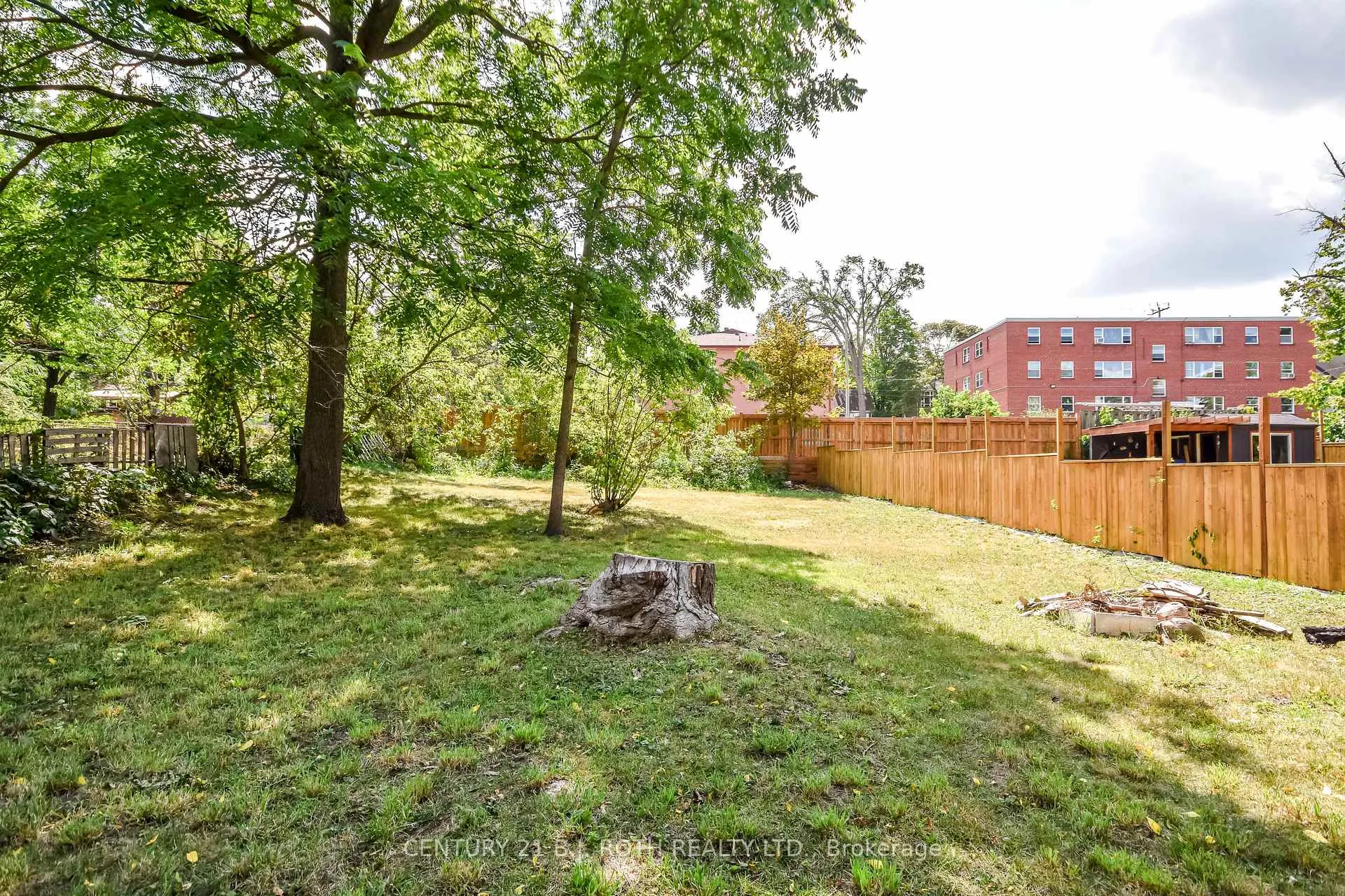 Photo 47 of 57 Penetang Street, Barrie, Codrington — HOMEH