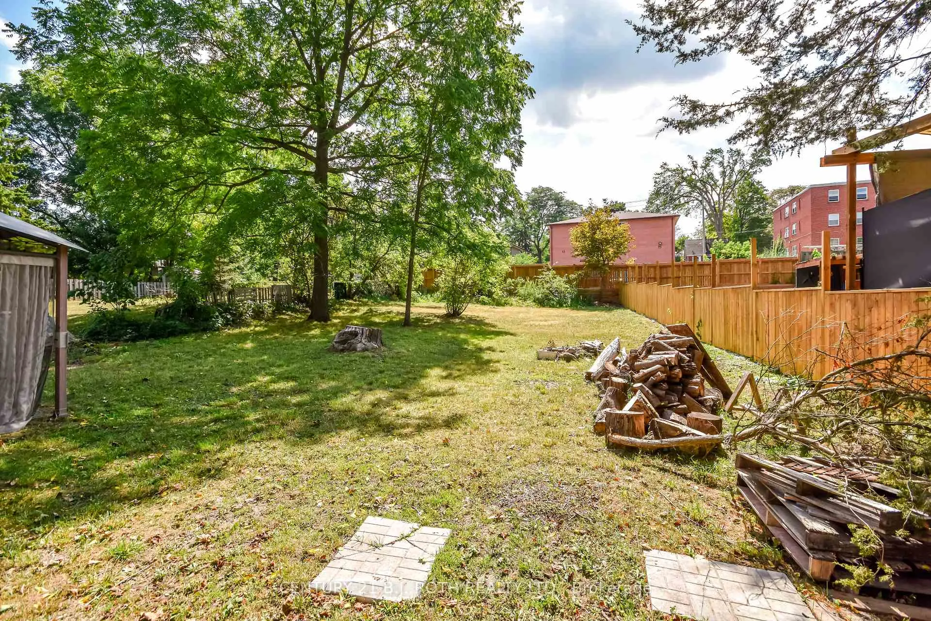 Photo 48 of 57 Penetang Street, Barrie, Codrington — HOMEH