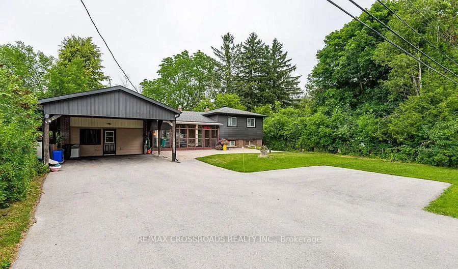 Photo 2 of 9910 Morning Glory Road, Georgina, Pefferlaw — HOMEH