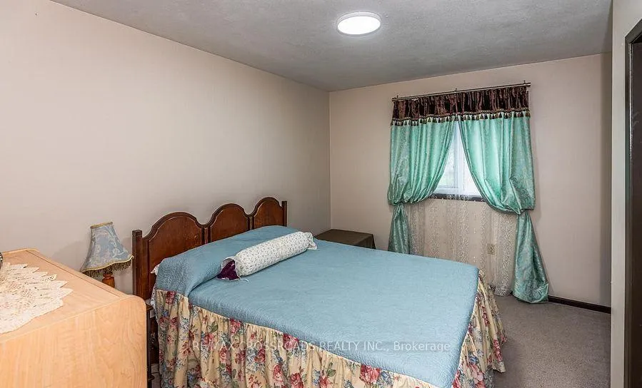 Photo 14 of 9910 Morning Glory Road, Georgina, Pefferlaw — HOMEH