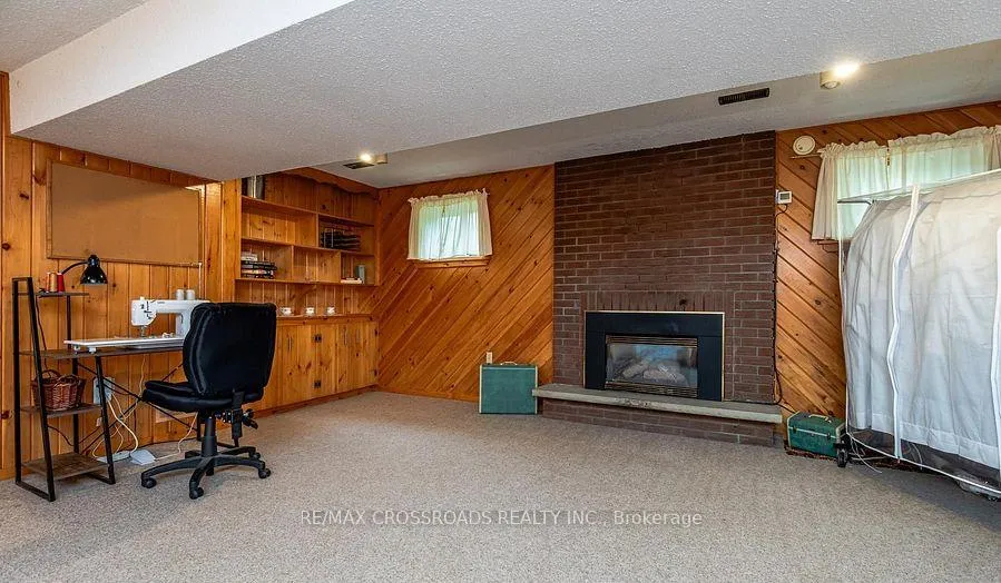 Photo 17 of 9910 Morning Glory Road, Georgina, Pefferlaw — HOMEH