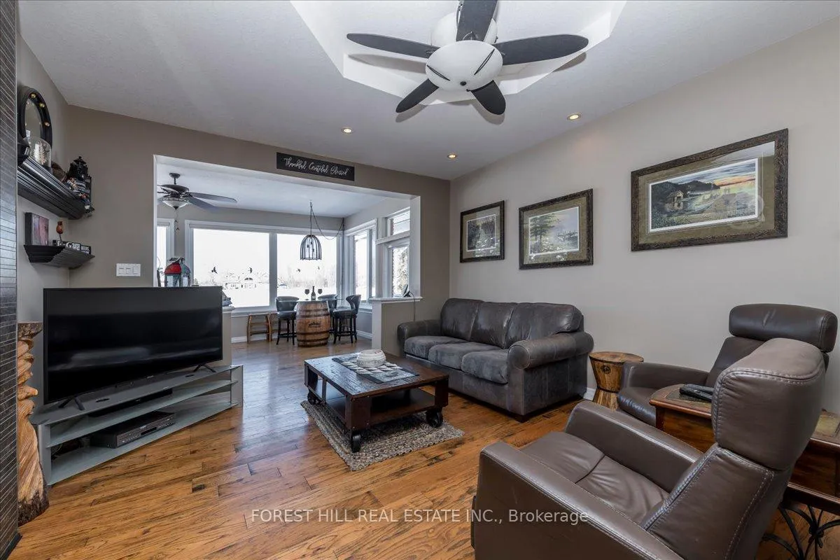 Photo 18 of 21 Old Indian Trail, Ramara, Brechin — HOMEH