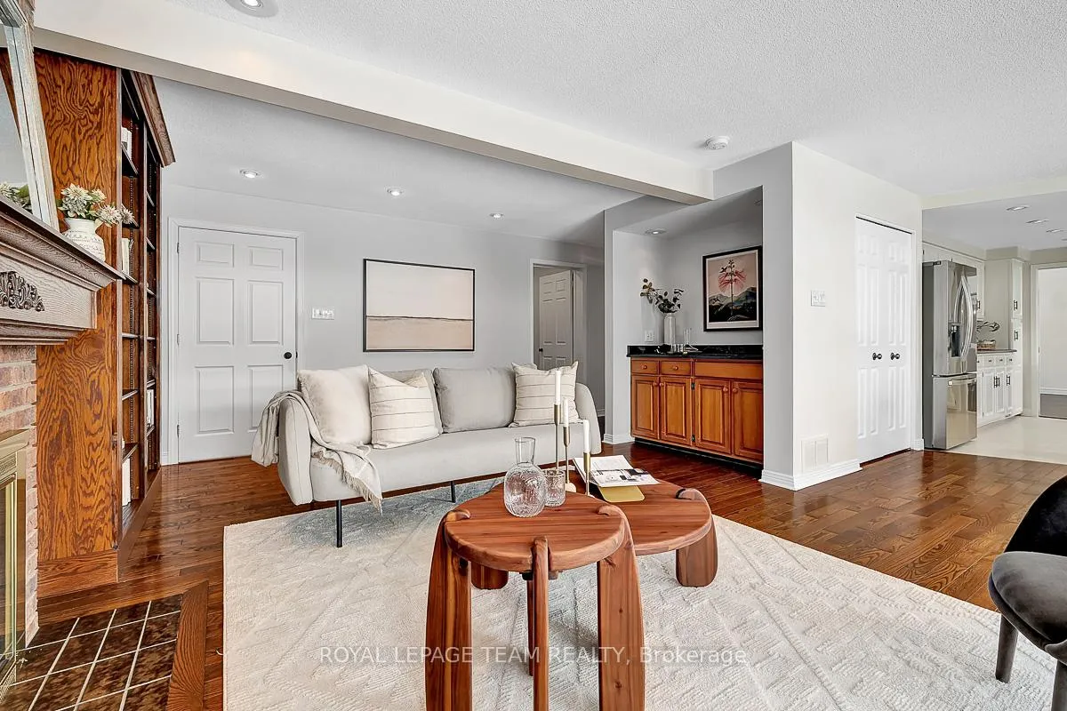Photo 20 of 25 Fox Hunt Avenue, Ottawa, Hunt Club — HOMEH