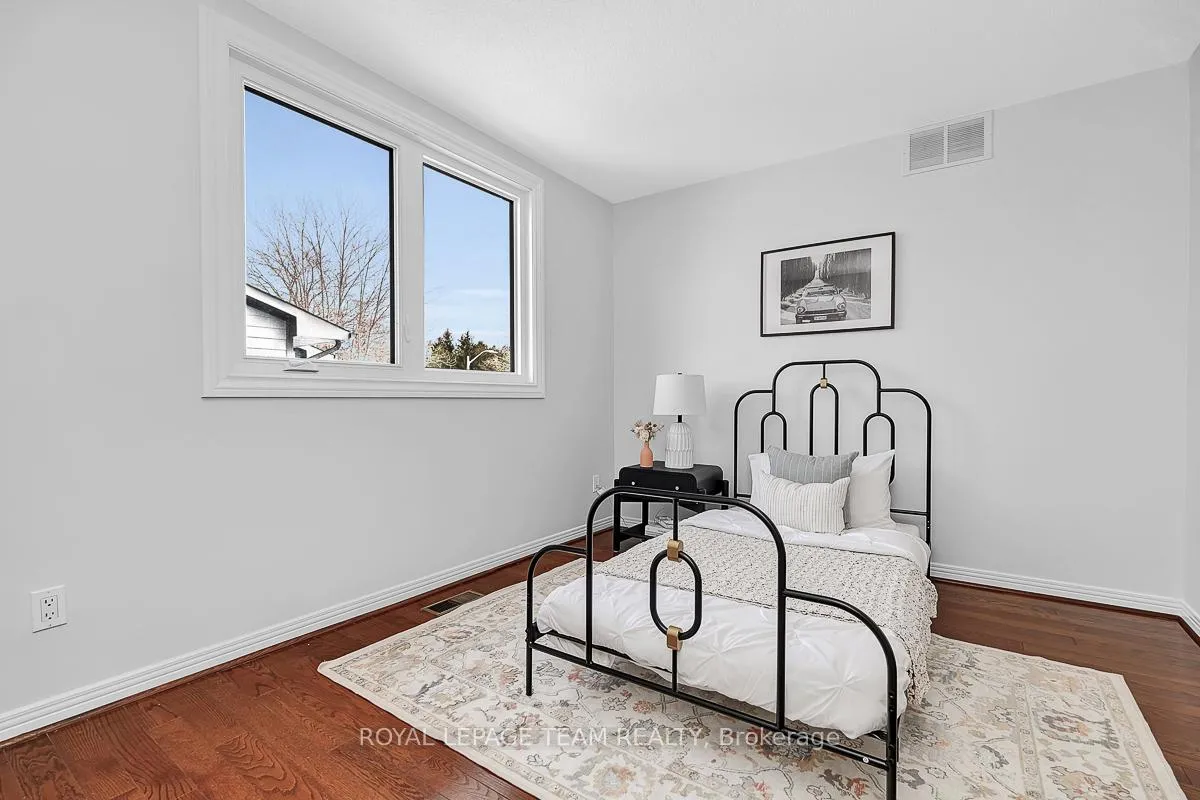 Photo 40 of 25 Fox Hunt Avenue, Ottawa, Hunt Club — HOMEH