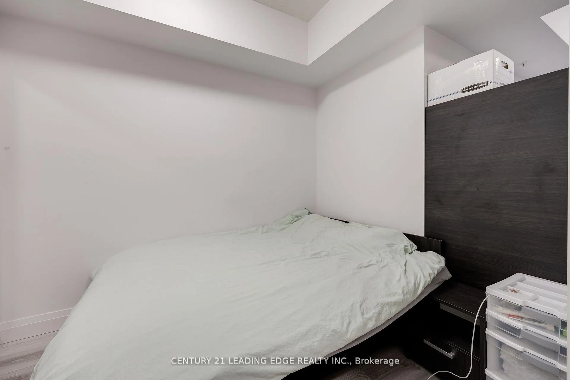 Photo 10 of Unit 521, 652 Princess Street, Kingston, Central City East — HOMEH
