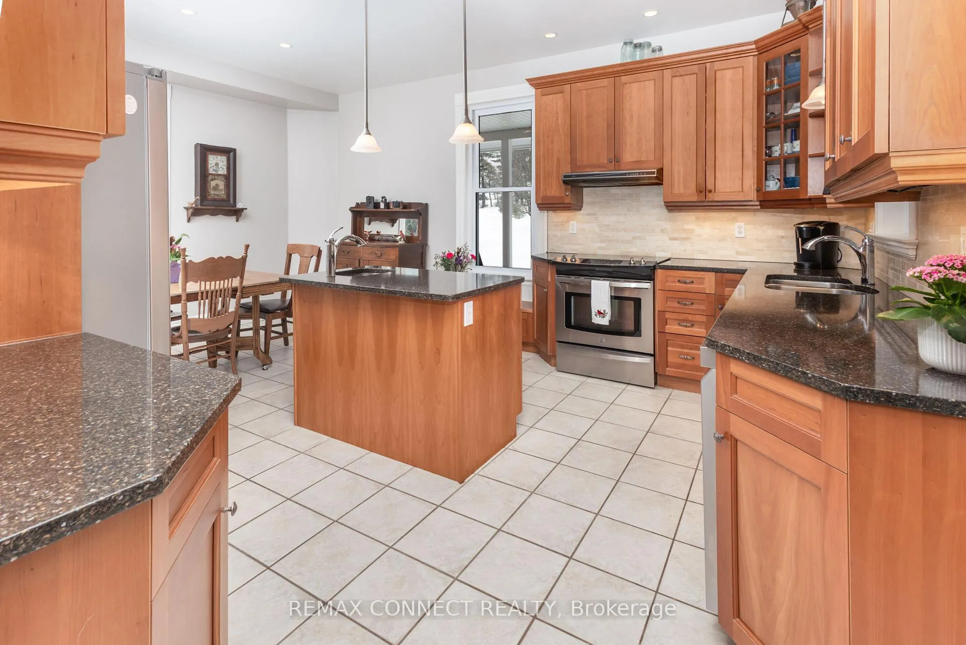 Photo 8 of 7596 Vimy Ridge Road, Hamilton Township, Rural Hamilton — HOMEH
