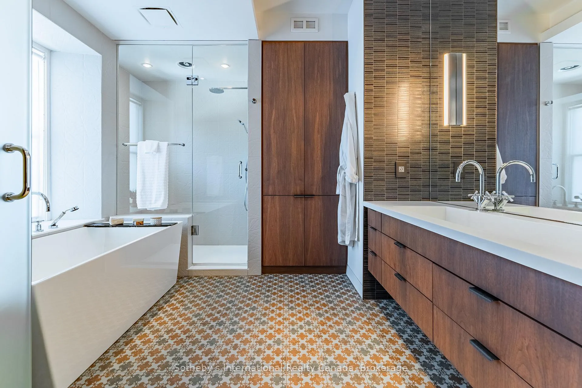 Photo 26 of 1 Springhill Street, Hamilton, Greensville — HOMEH