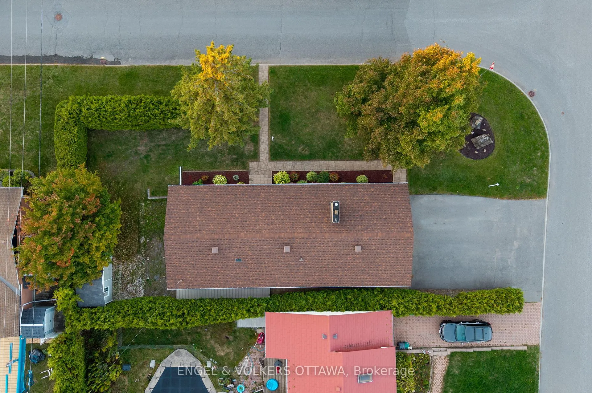Photo 31 of 20 Gary Avenue, Ottawa, Manordale — HOMEH