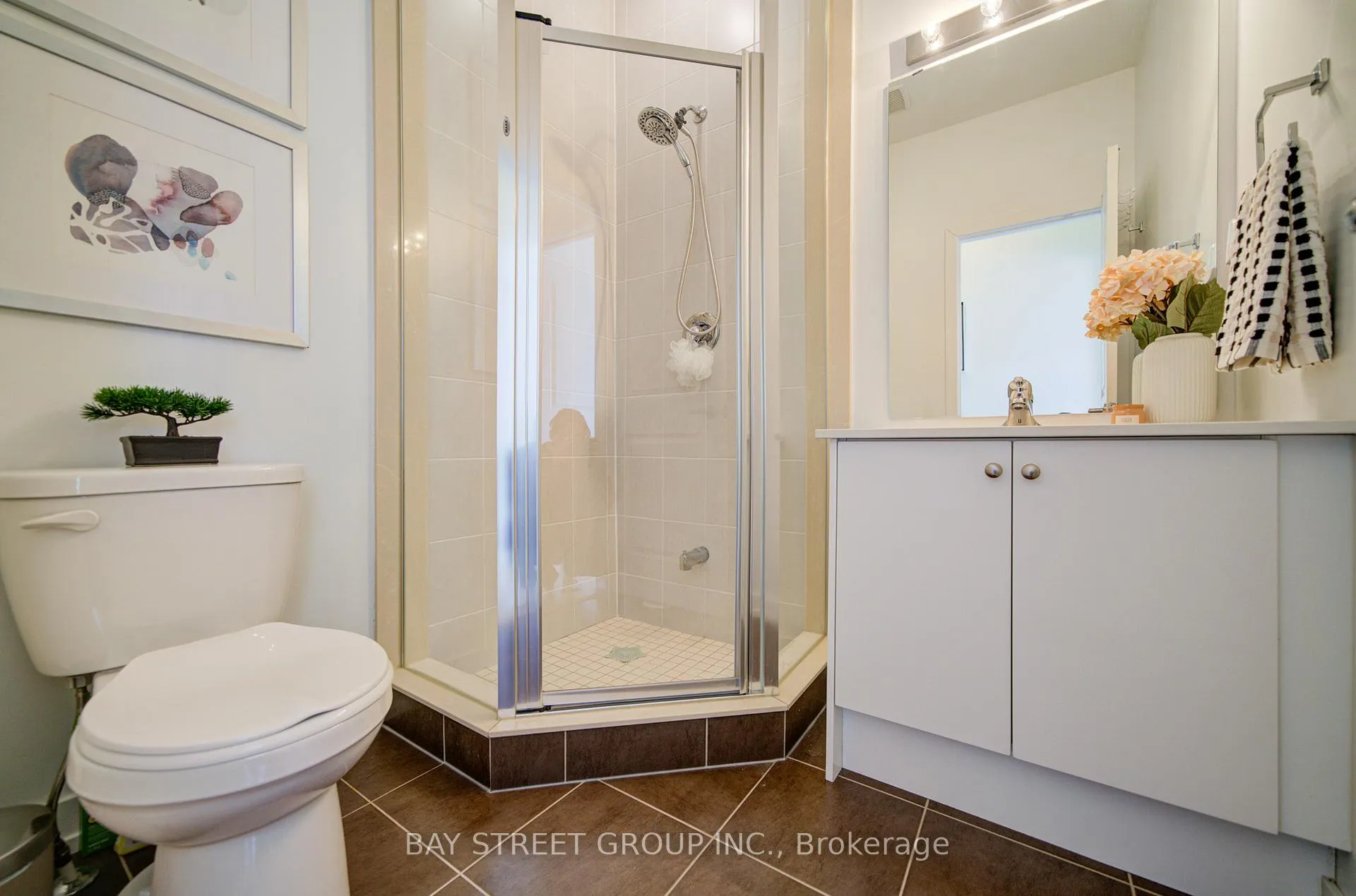 Photo 34 of 114 Dalhousie Street, Vaughan, Vaughan Grove — HOMEH