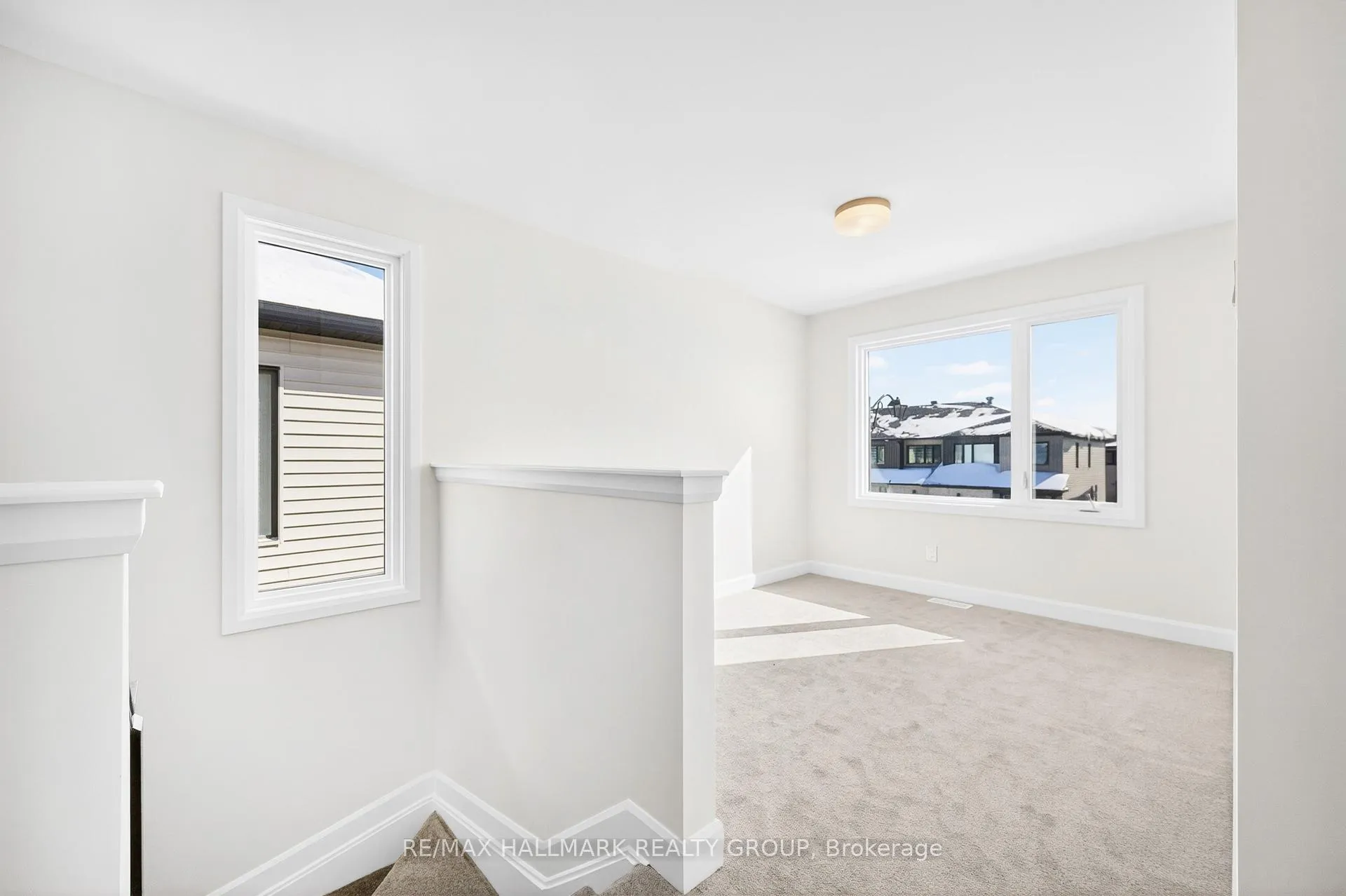 Photo 18 of 1049 Ventus Way, Ottawa, Chapel Hill South - Orleans Village — HOMEH