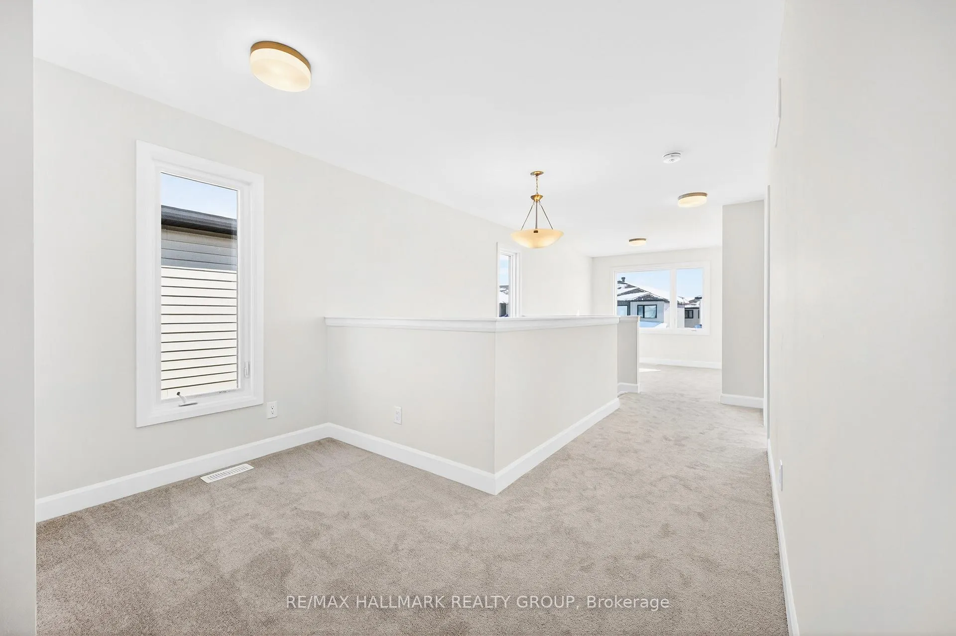 Photo 19 of 1049 Ventus Way, Ottawa, Chapel Hill South - Orleans Village — HOMEH