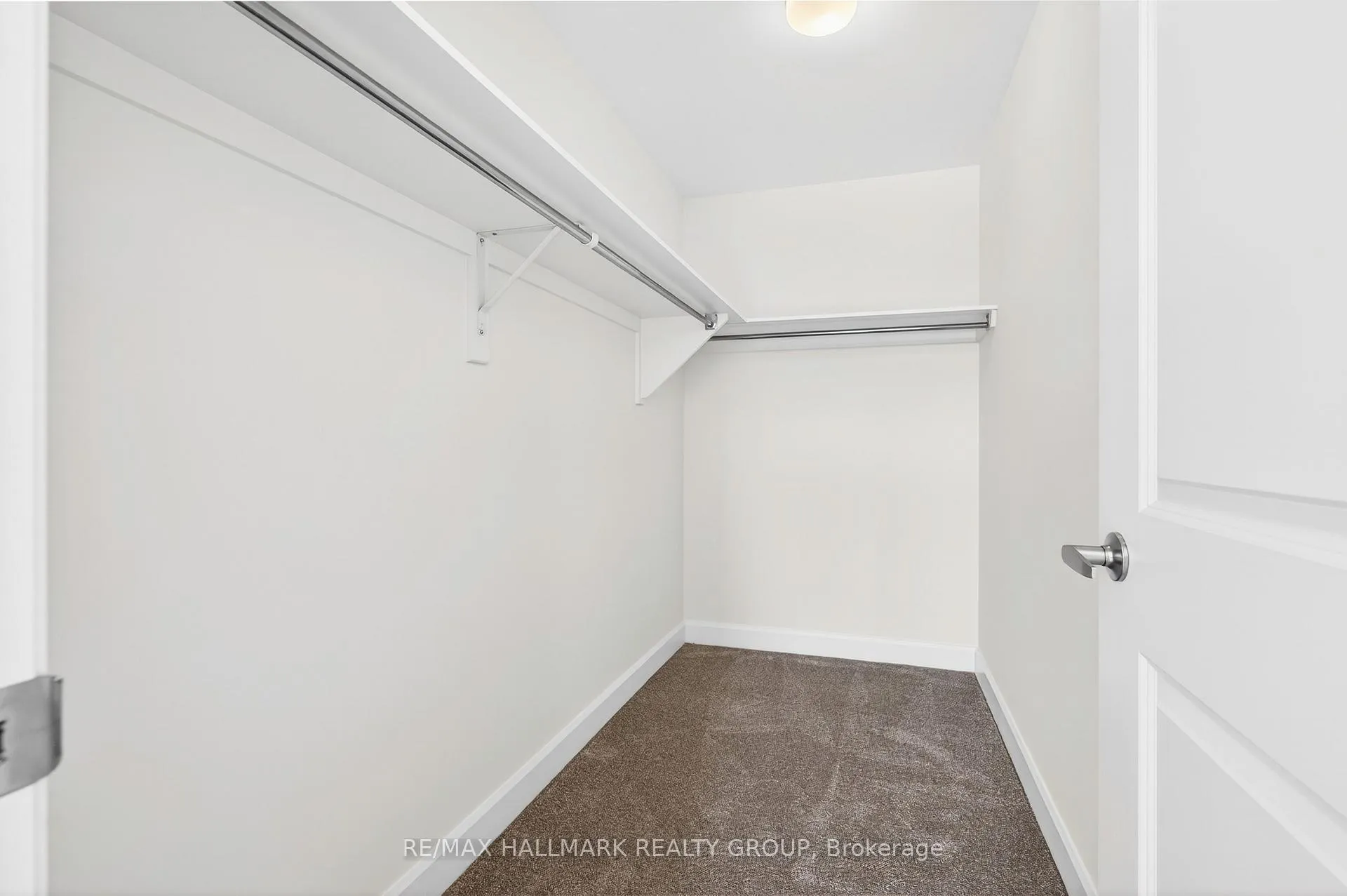 Photo 25 of 1049 Ventus Way, Ottawa, Chapel Hill South - Orleans Village — HOMEH