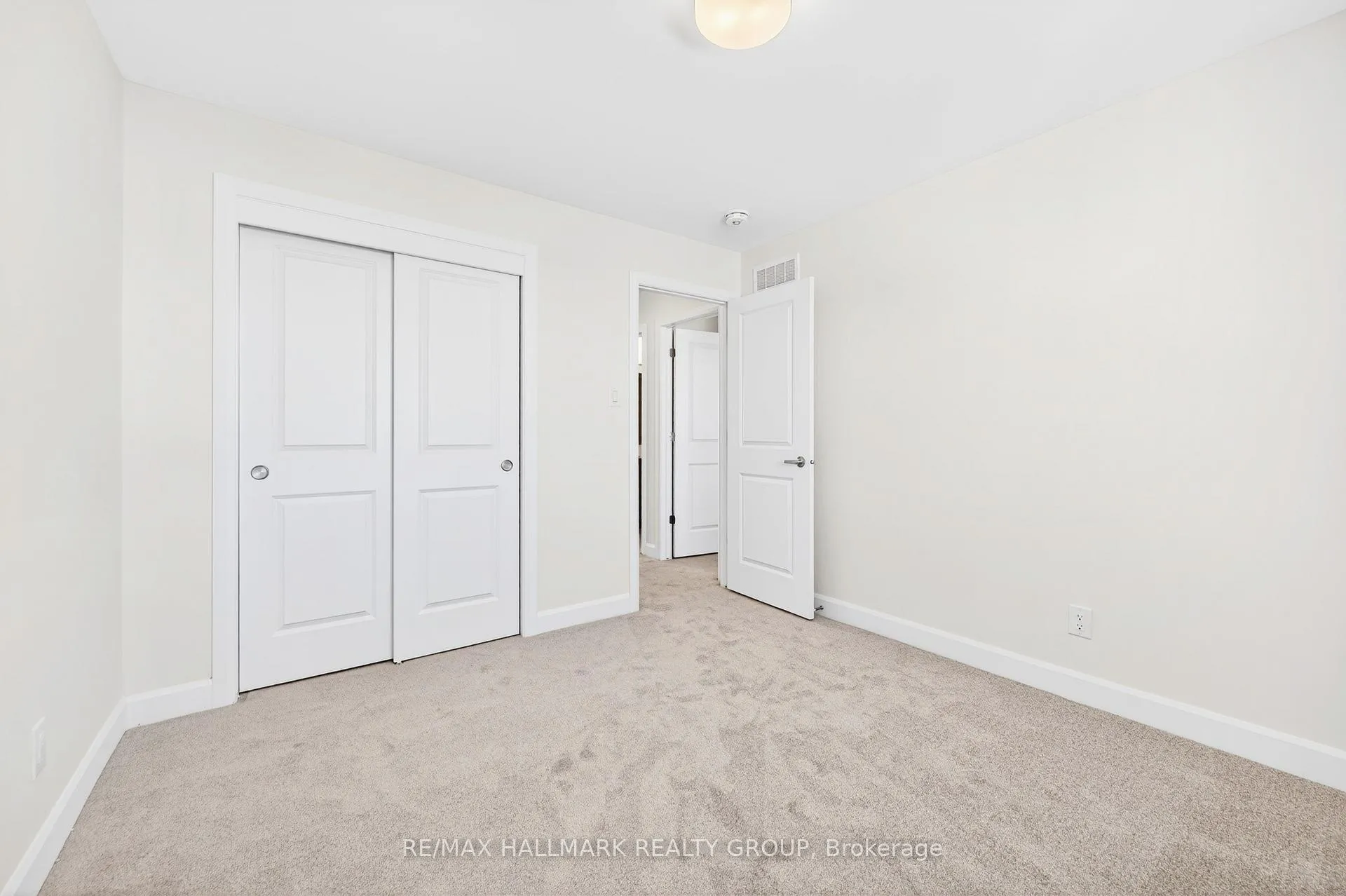 Photo 28 of 1049 Ventus Way, Ottawa, Chapel Hill South - Orleans Village — HOMEH