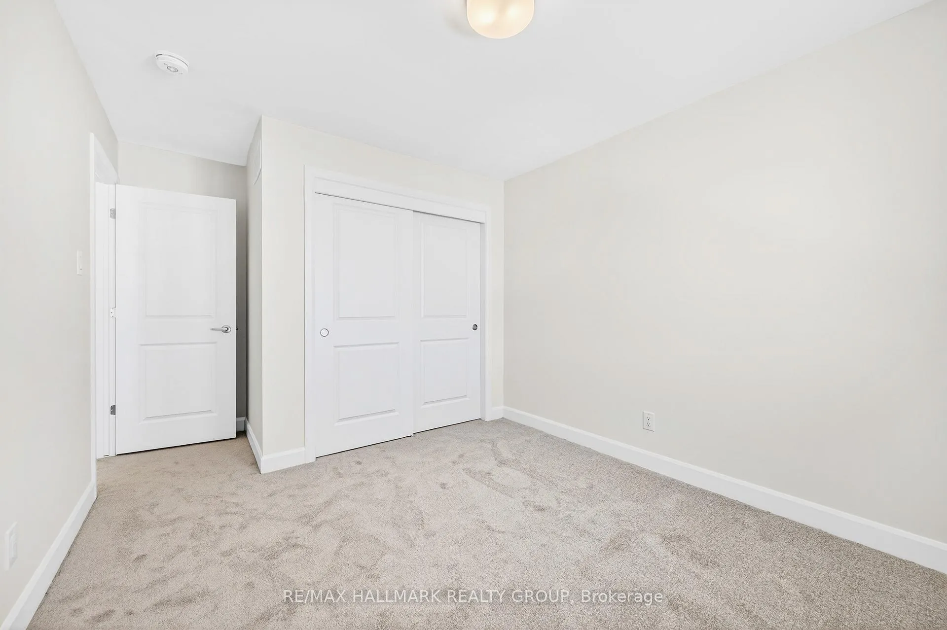 Photo 31 of 1049 Ventus Way, Ottawa, Chapel Hill South - Orleans Village — HOMEH