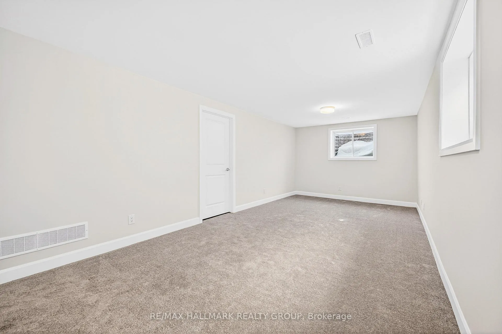Photo 37 of 1049 Ventus Way, Ottawa, Chapel Hill South - Orleans Village — HOMEH