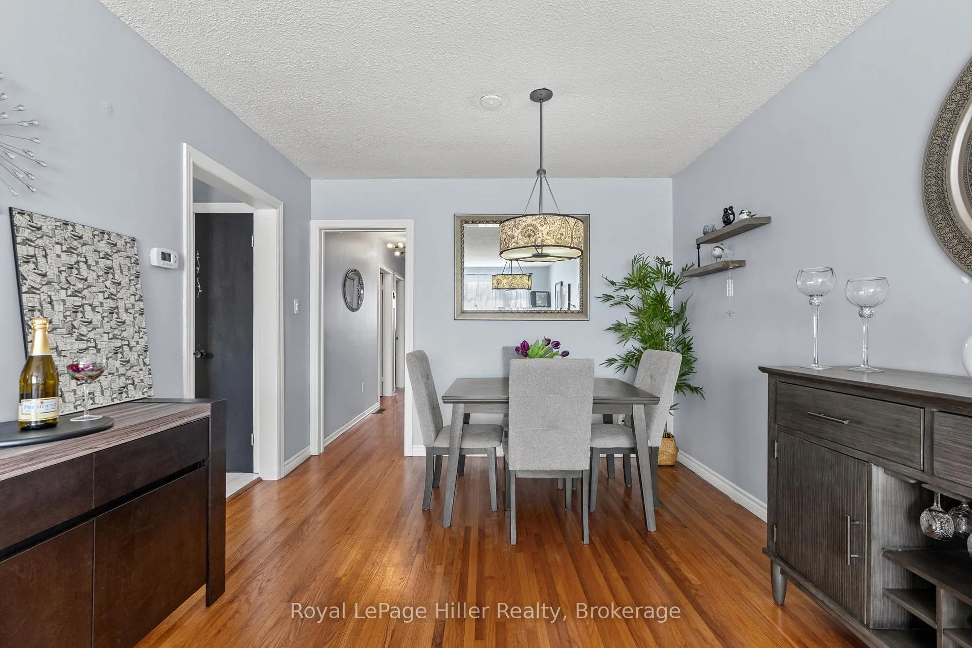Photo 9 of 248 Redford Crescent, Stratford — HOMEH