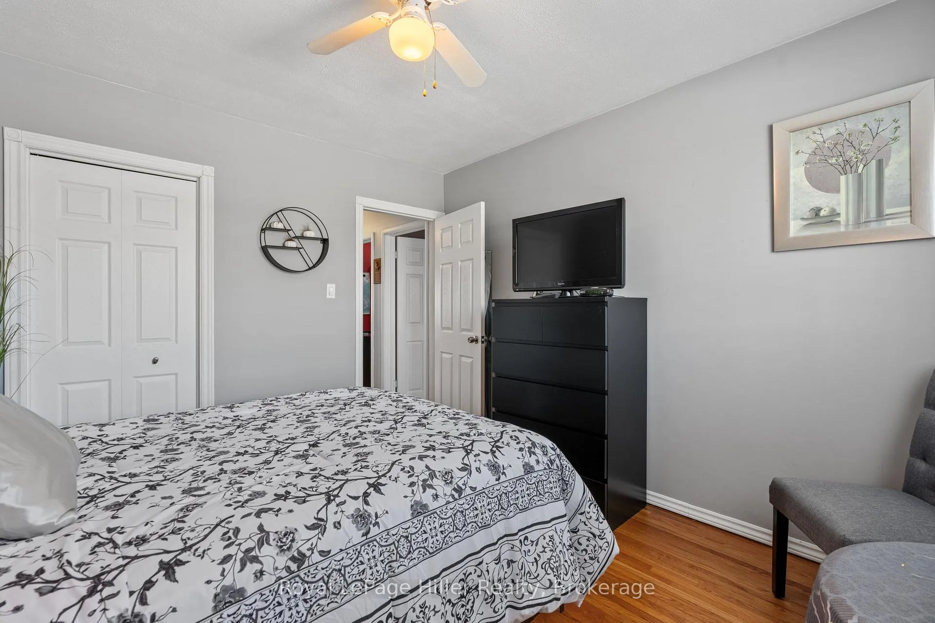 Photo 23 of 248 Redford Crescent, Stratford — HOMEH