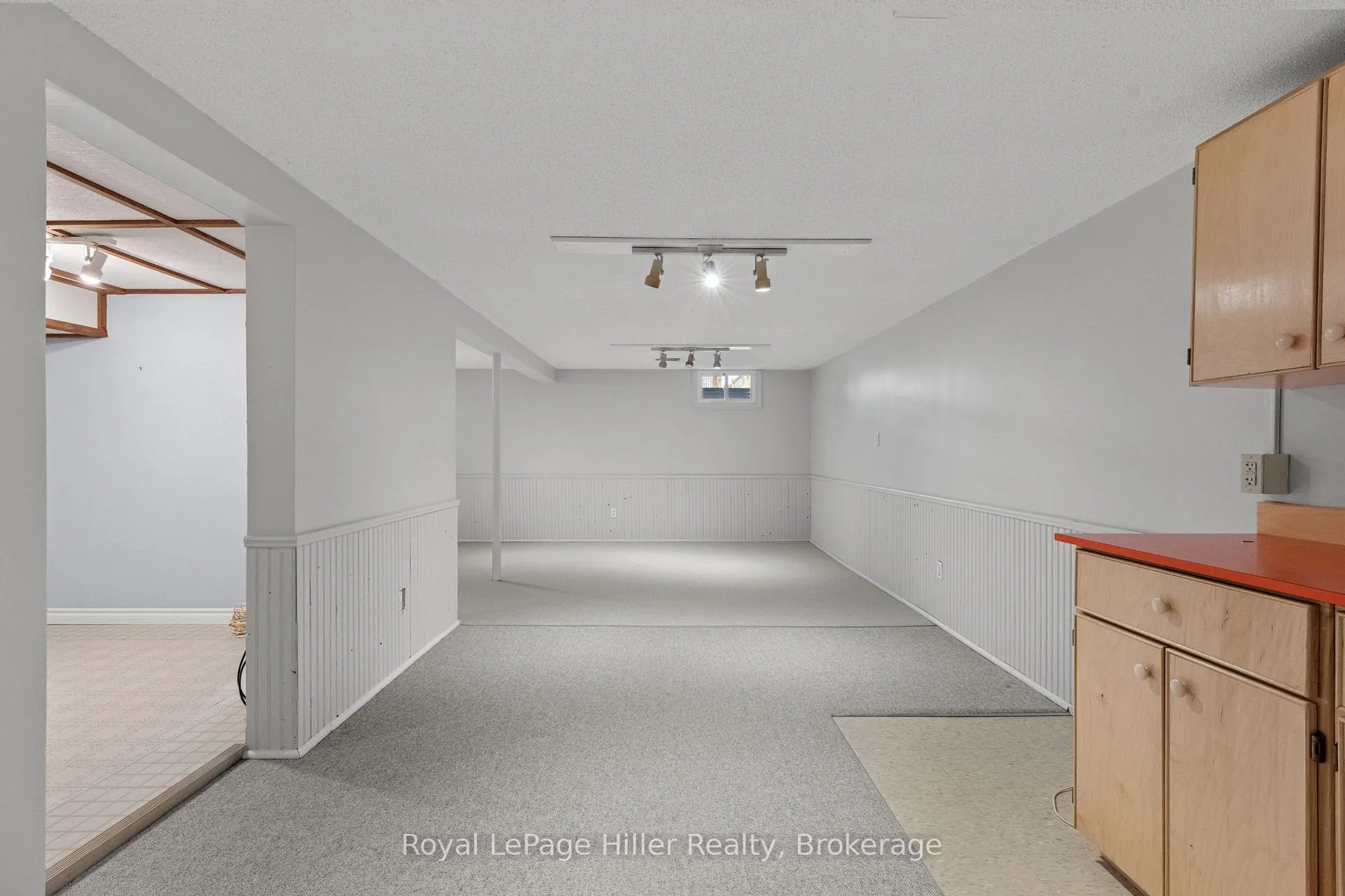 Photo 28 of 248 Redford Crescent, Stratford — HOMEH