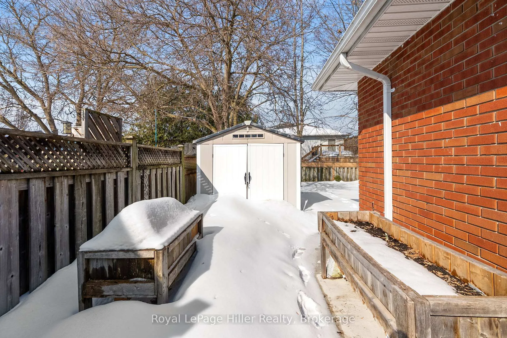 Photo 37 of 248 Redford Crescent, Stratford — HOMEH