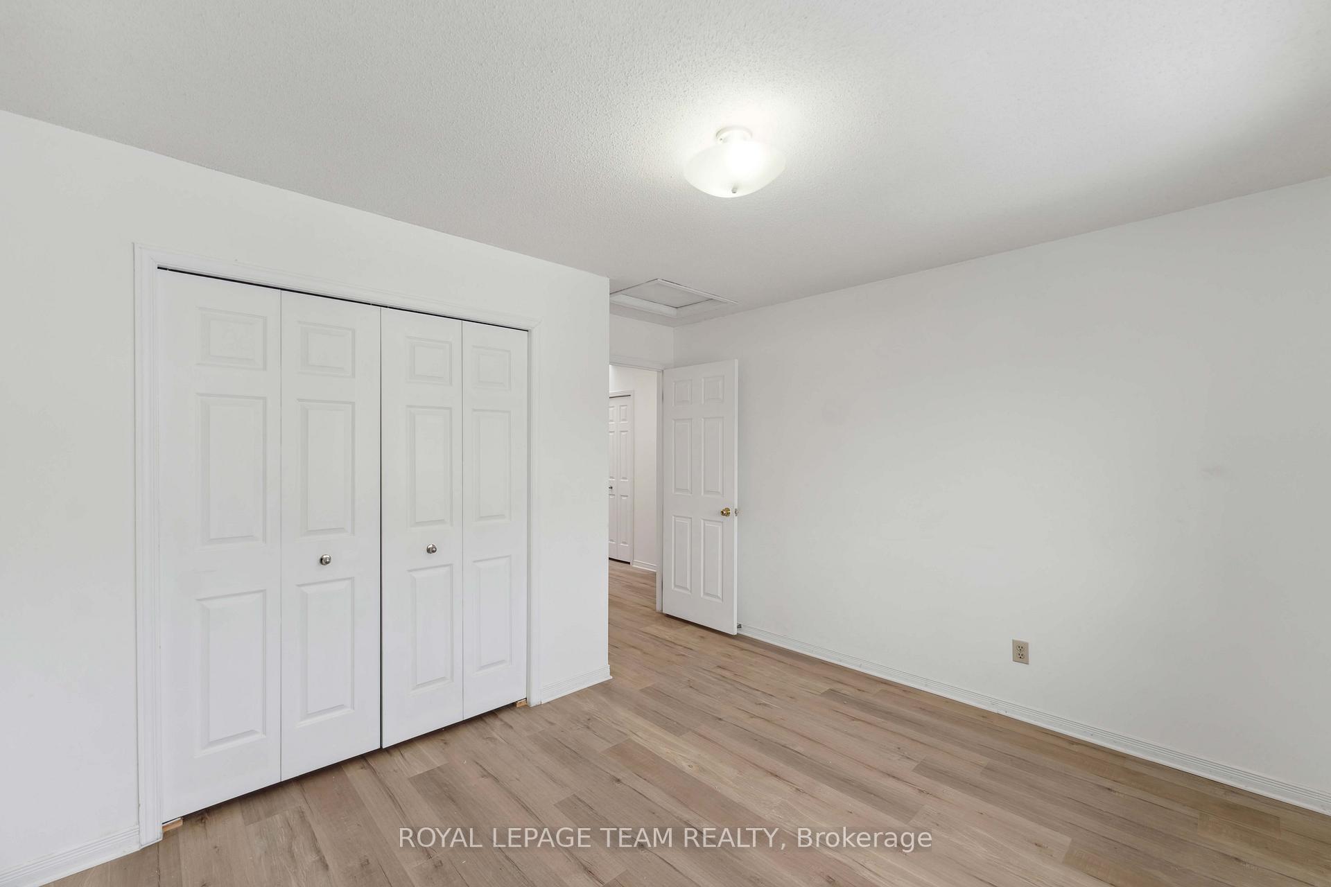 Photo 32 of 1327 Brookline Avenue, Ottawa, Ellwood — HOMEH