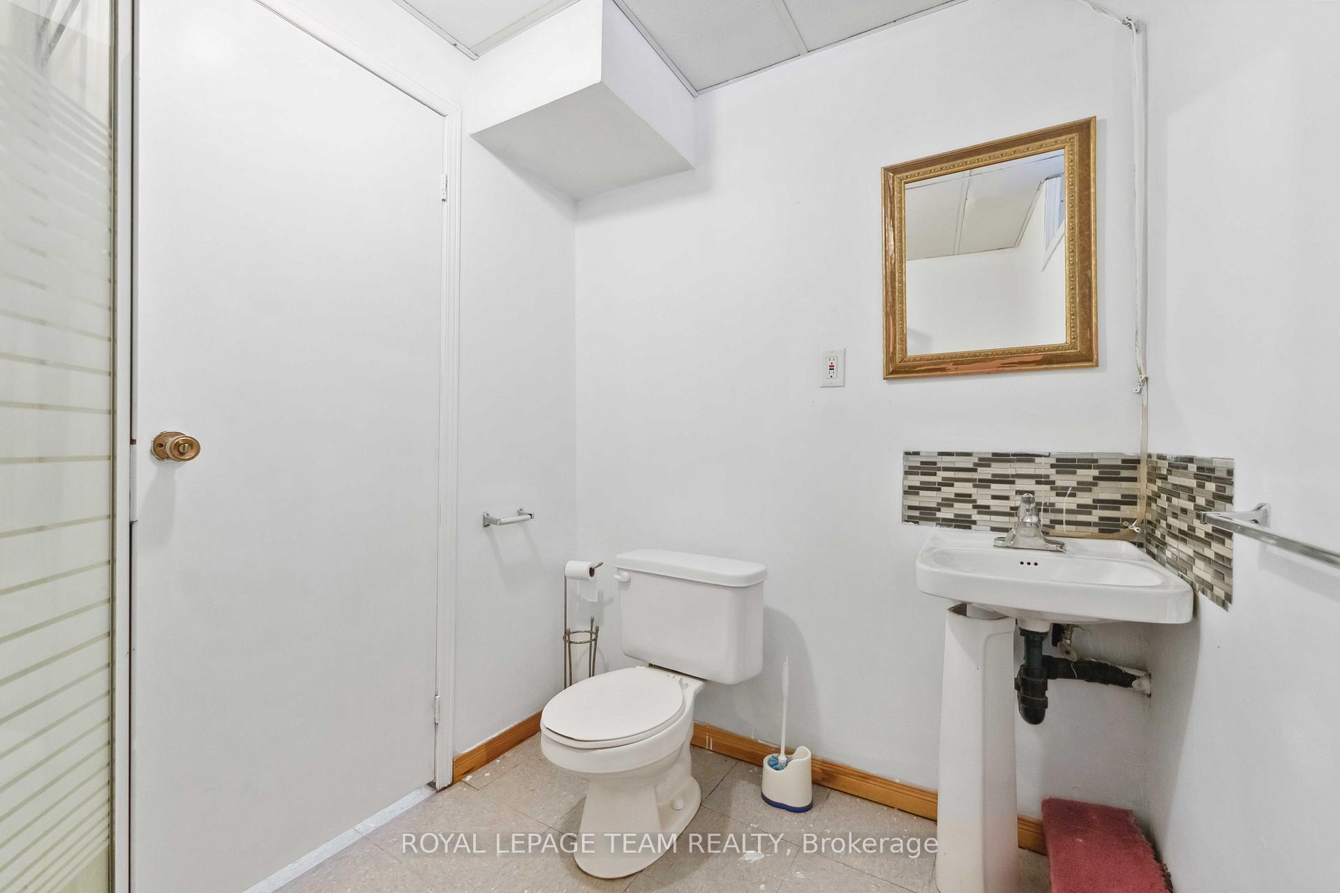 Photo 36 of 1327 Brookline Avenue, Ottawa, Ellwood — HOMEH
