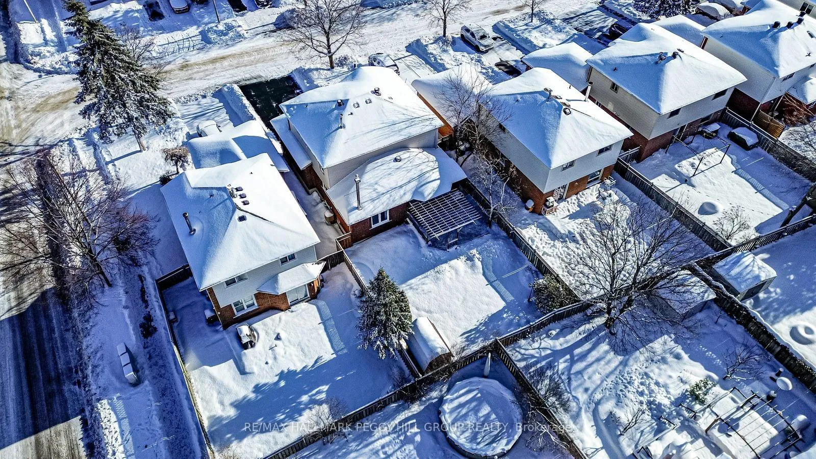 Photo 26 of 222 Bishop Drive, Barrie, Ardagh — HOMEH