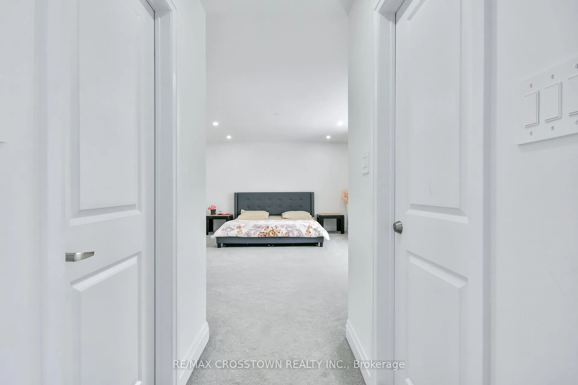 Photo 27 of 119 Franklin Trail, Barrie, Rural Barrie Southwest — HOMEH