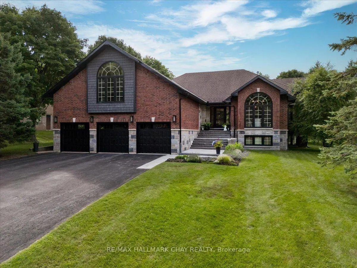 Photo 43 of 32 Forest Hill Drive, Springwater, Midhurst — HOMEH
