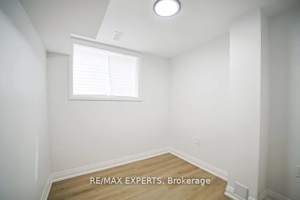 Photo 11 of Unit 1, 426 Veterans Drive, Barrie, Holly — HOMEH