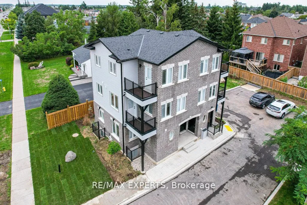 Photo 15 of Unit 1, 426 Veterans Drive, Barrie, Holly — HOMEH