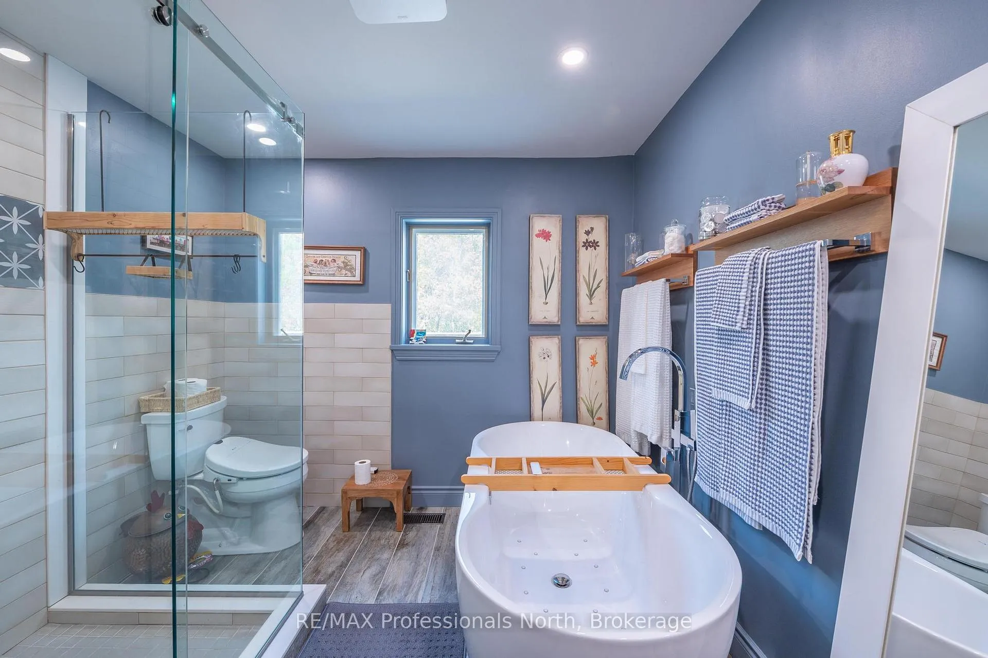 Photo 16 of 1110 Sedgwick Road, Minden Hills, Snowdon — HOMEH
