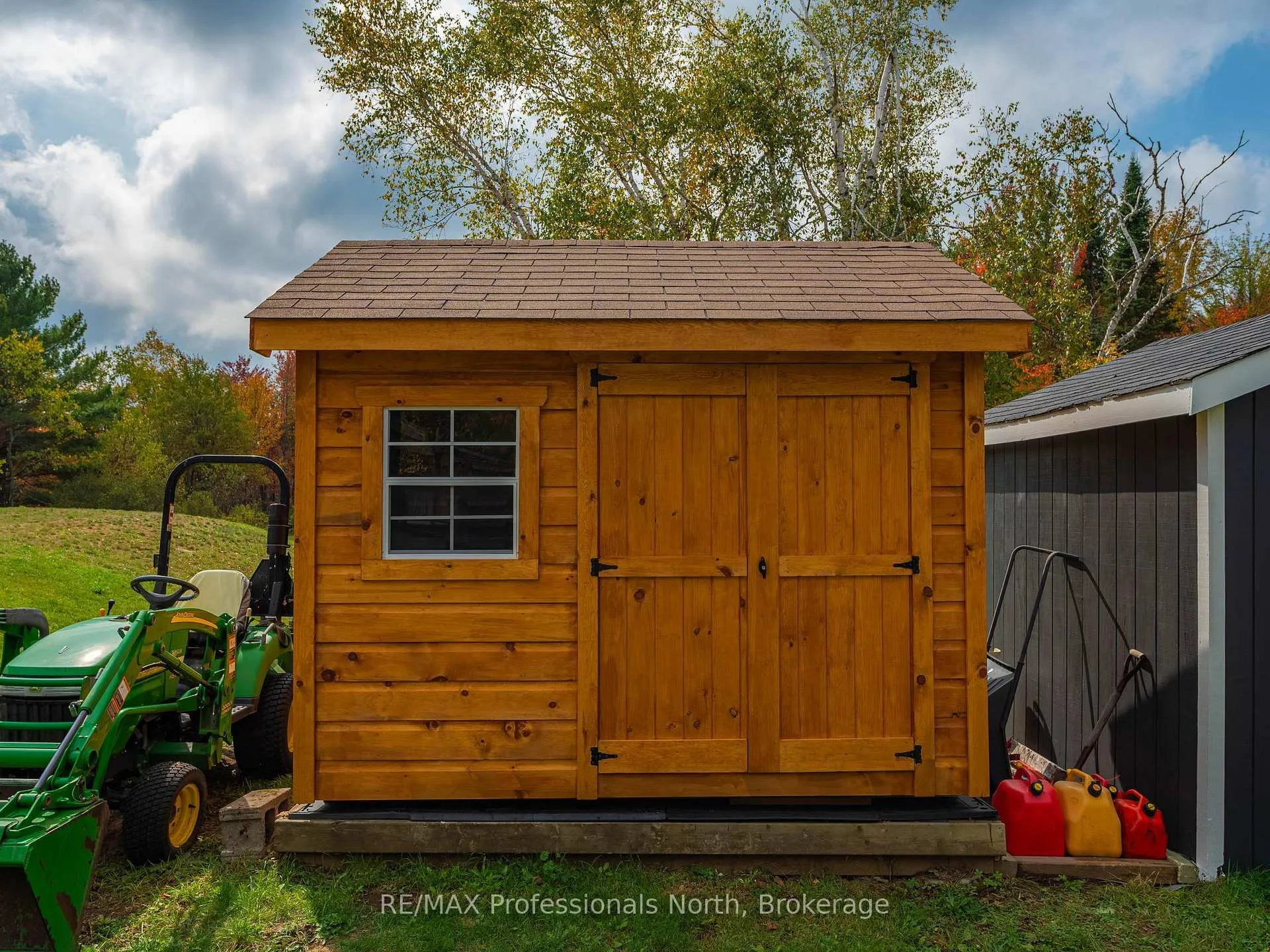 Photo 33 of 1110 Sedgwick Road, Minden Hills, Snowdon — HOMEH