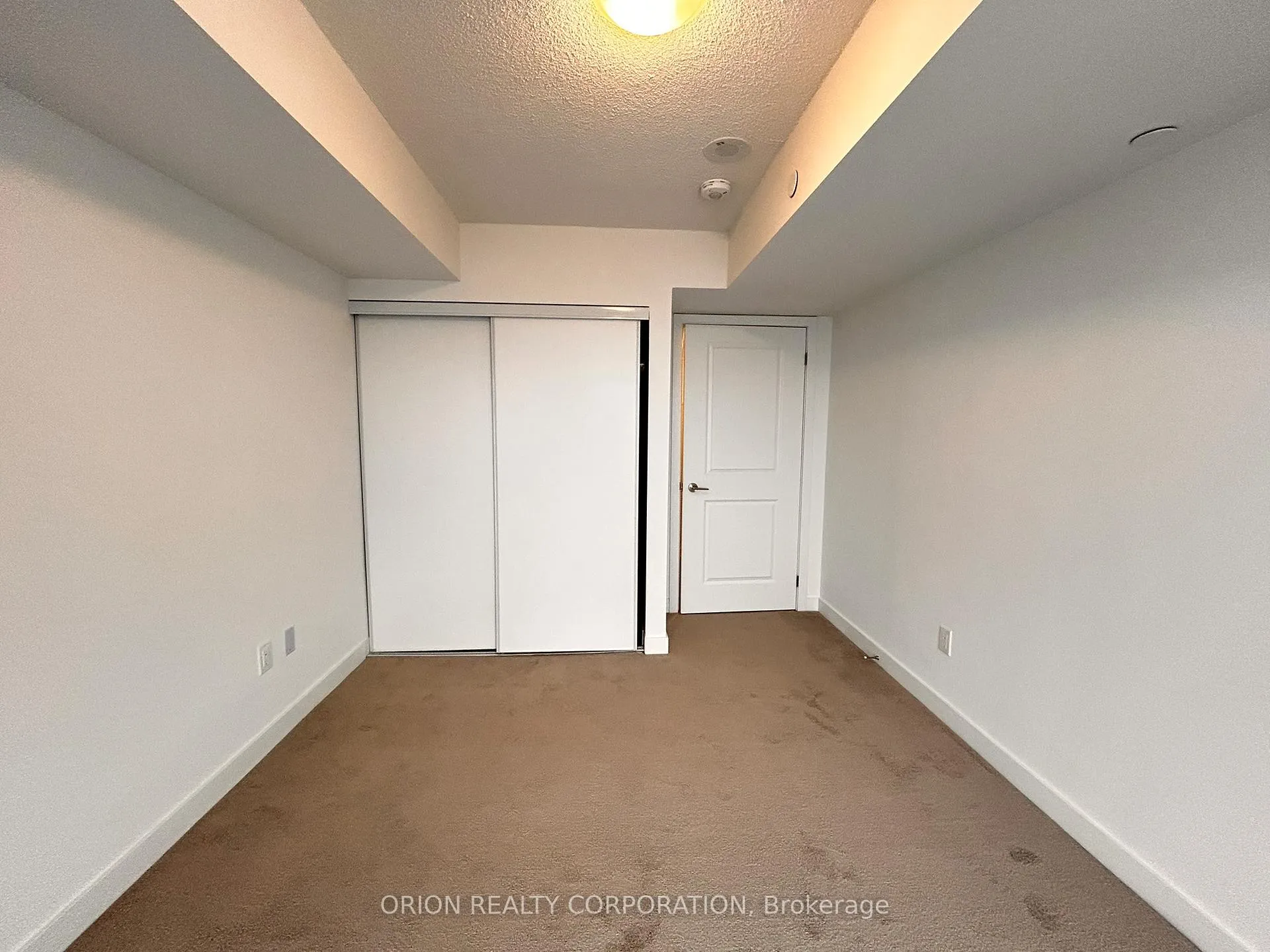 Photo 21 of Unit 904, 1010 Sandy Beach Road, Pickering, Bay Ridges — HOMEH