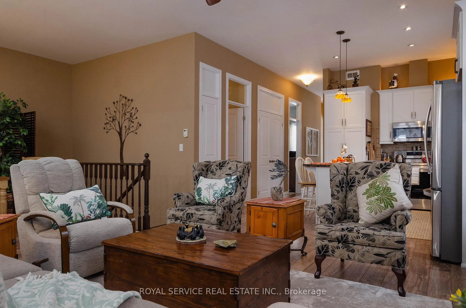 Photo 9 of 844 Wilkins Gate, Cobourg — HOMEH
