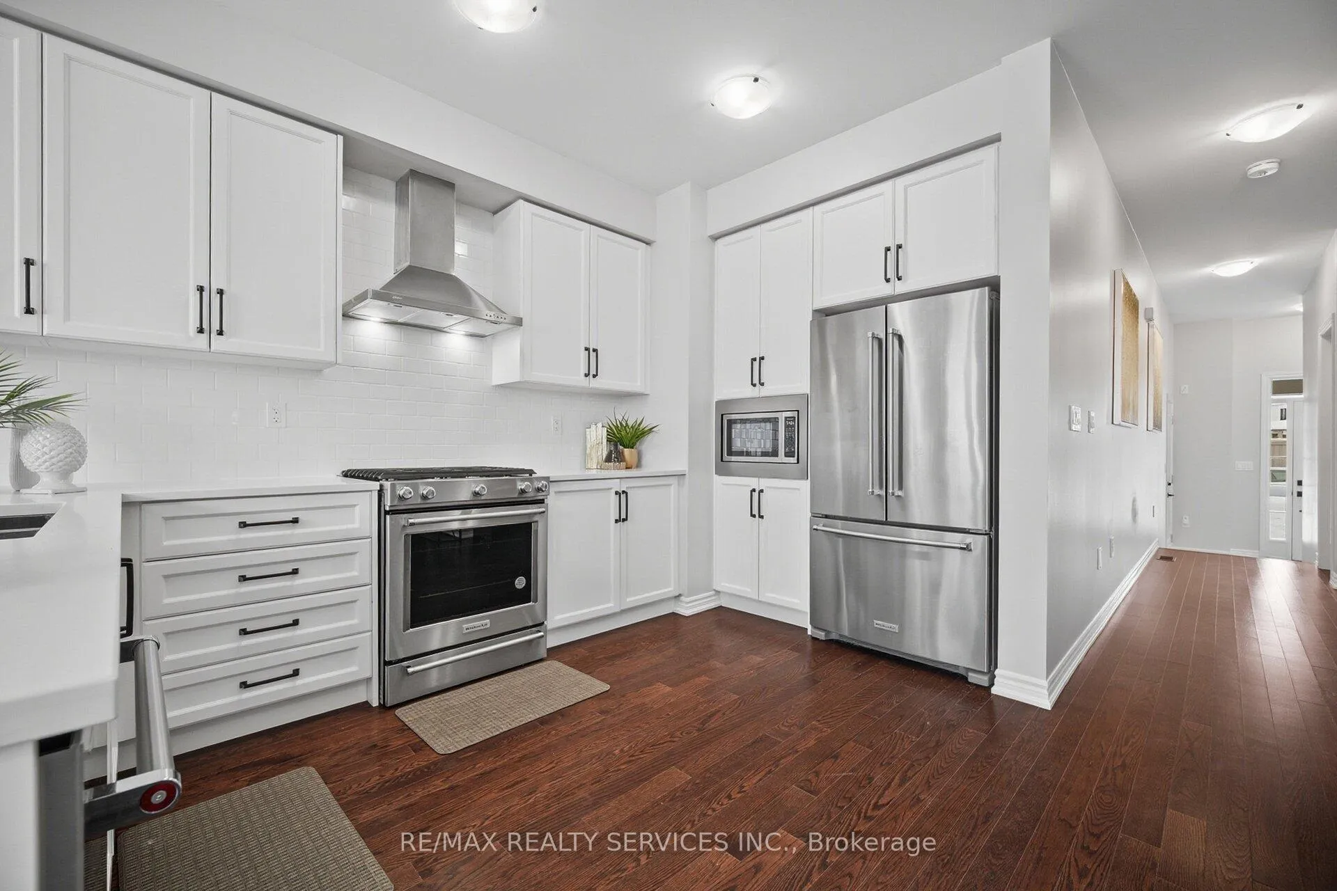 Photo 9 of 1417 Watercress Way, Milton, Walker — HOMEH