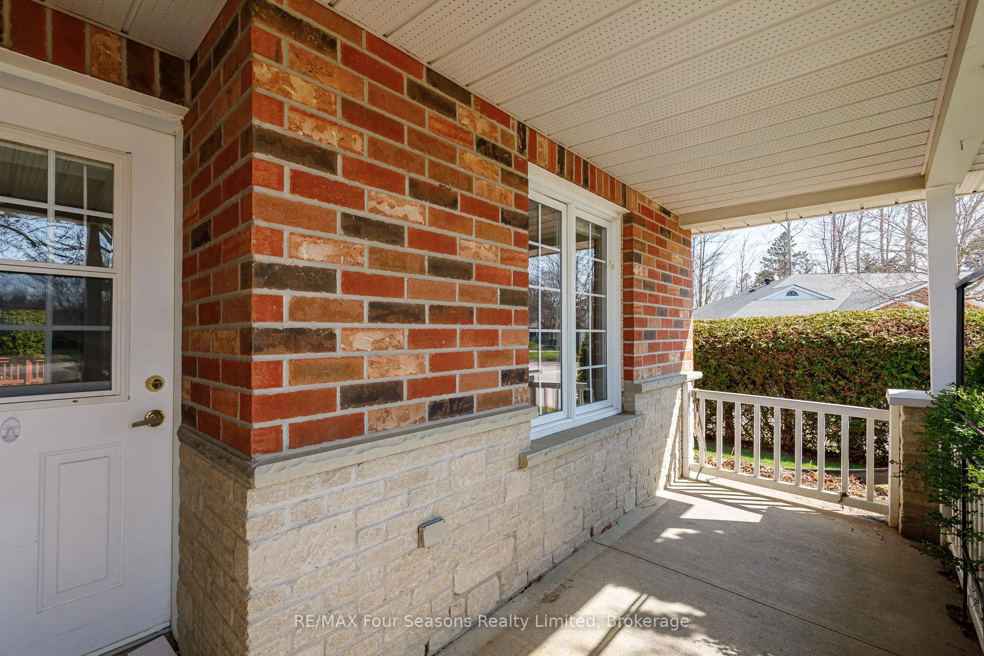 Photo 4 of Unit 1, 275 Huron Street, Clearview, Stayner — HOMEH