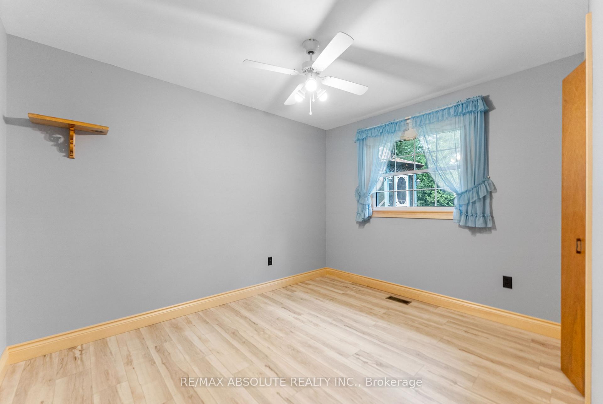 Photo 12 of 155 Dugald Road, McNab/Braeside, Mcnab/Braeside Twps — HOMEH