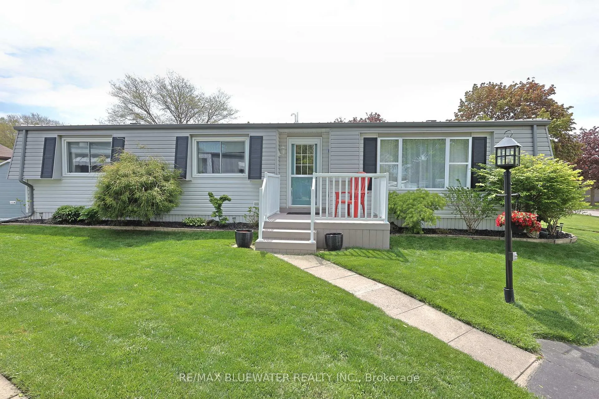 Photo 1 of 209 Biltmore Drive, South Huron, Stephen — HOMEH