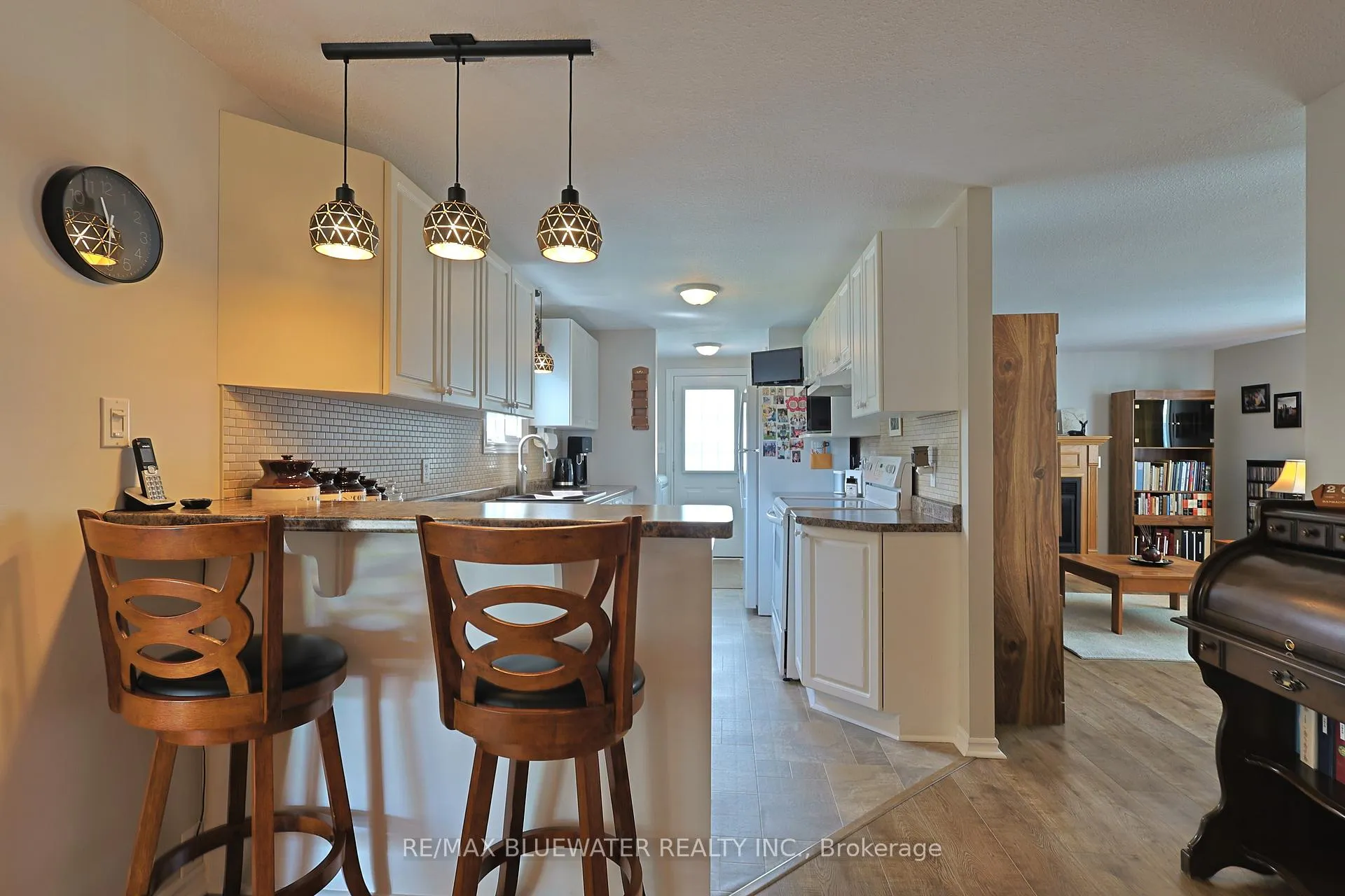 Photo 14 of 209 Biltmore Drive, South Huron, Stephen — HOMEH