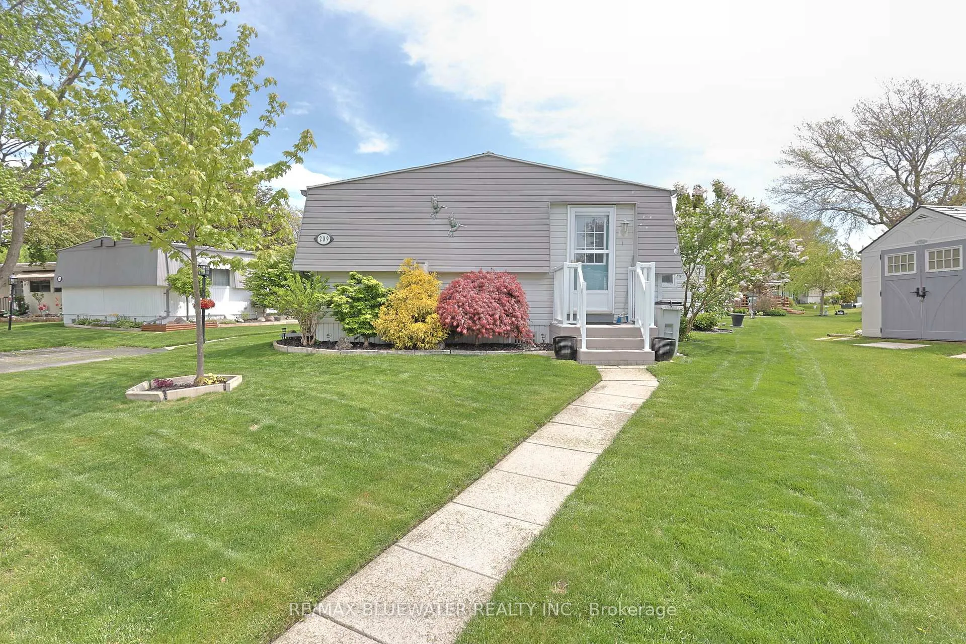 Photo 36 of 209 Biltmore Drive, South Huron, Stephen — HOMEH