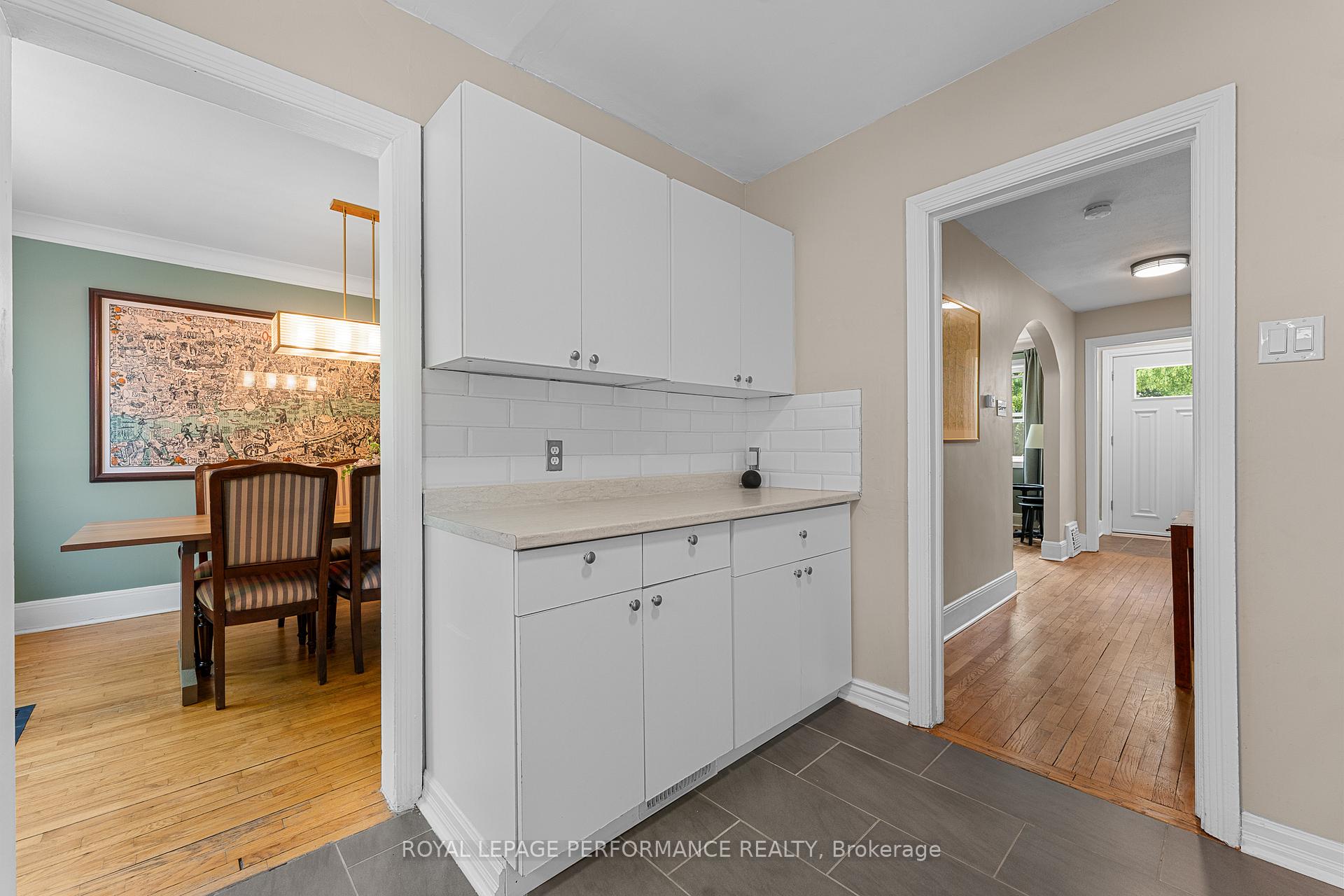 Photo 15 of 203 Blackburn Avenue, Ottawa, Sandy Hill — HOMEH