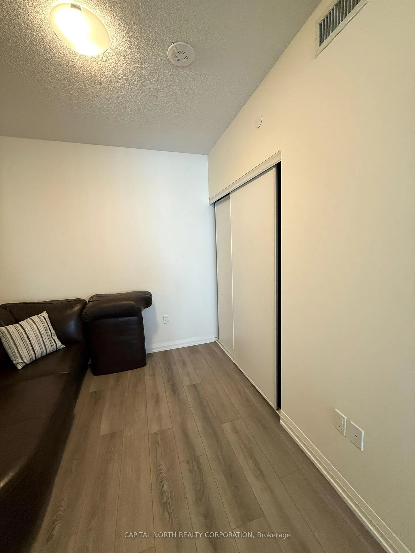 Photo 8 of Unit 1122, 8960 Jane Street, Vaughan, Vellore Village — HOMEH