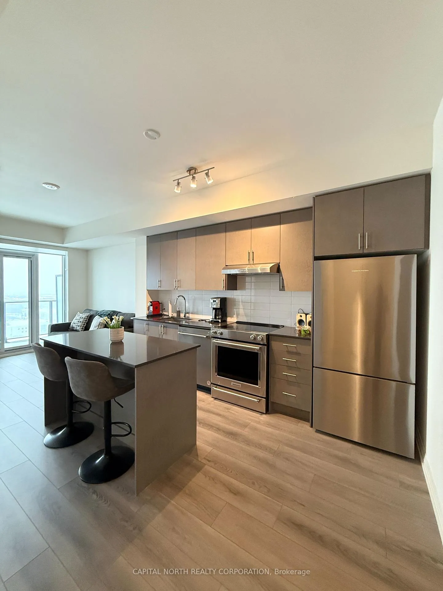 Photo 10 of Unit 1122, 8960 Jane Street, Vaughan, Vellore Village — HOMEH
