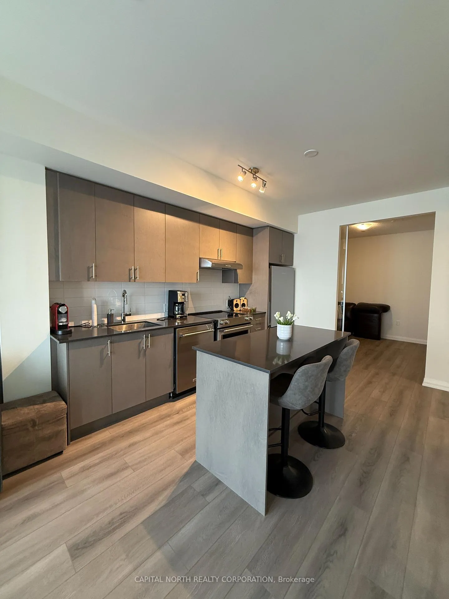 Photo 12 of Unit 1122, 8960 Jane Street, Vaughan, Vellore Village — HOMEH